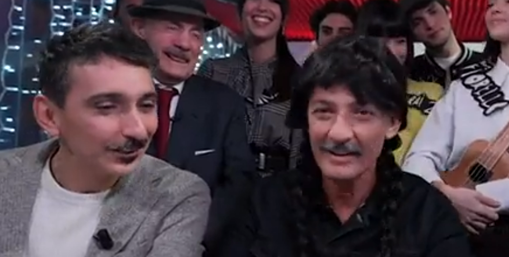 Fiorello commenta i dati Istat: “Ringiovanite il Paese, fate l’amore!”