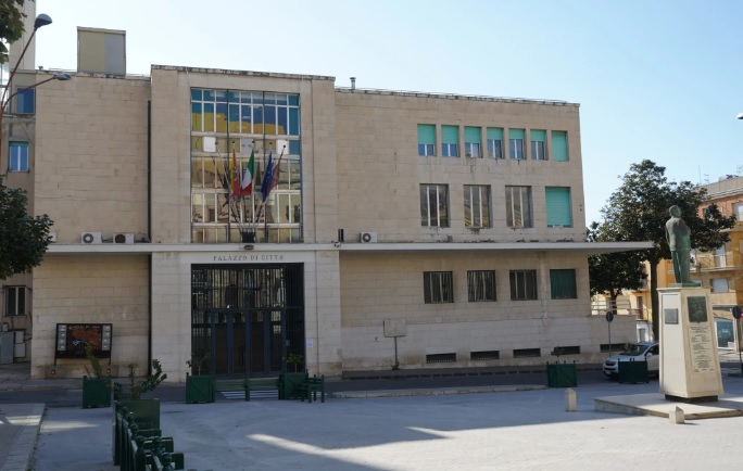 Gela: un Natale in piena crisi dalla politica ai conti pubblici