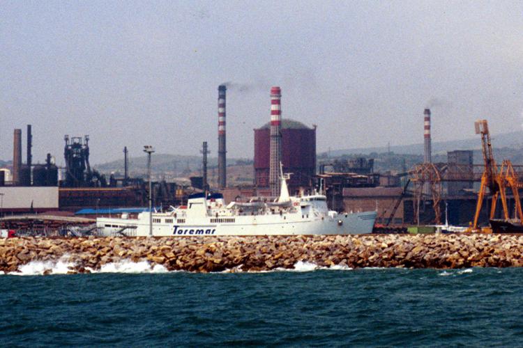 Rigassificatore Piombino, Tar Lazio respinge istanza sospensiva: udienza a marzo 2023