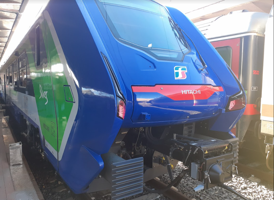 Arriva il primo treno Blues, l’Ad di Trenitalia Corradi: “Grande passo tecnologico in Sicilia”