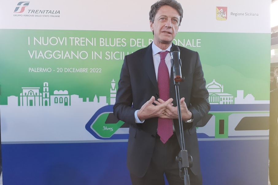 Arriva il primo treno Blues, l’Ad di Trenitalia Corradi: “Grande passo tecnologico in Sicilia”