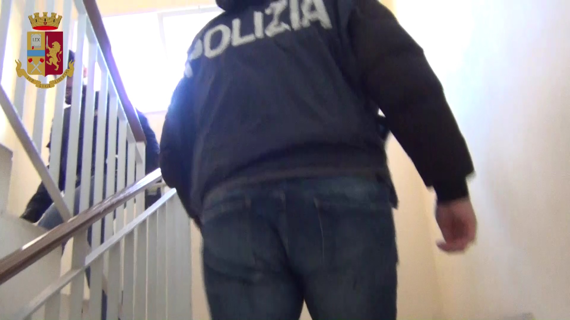 Scoppia bomba a Siracusa, danni a pizzeria: in manette gli attentatori, ecco chi sono