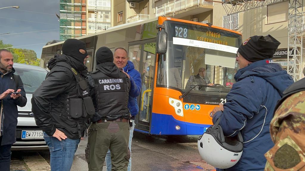“Bravi”, la Sicilia che gioisce all’arresto di Matteo Messina Denaro – VIDEO e FOTO