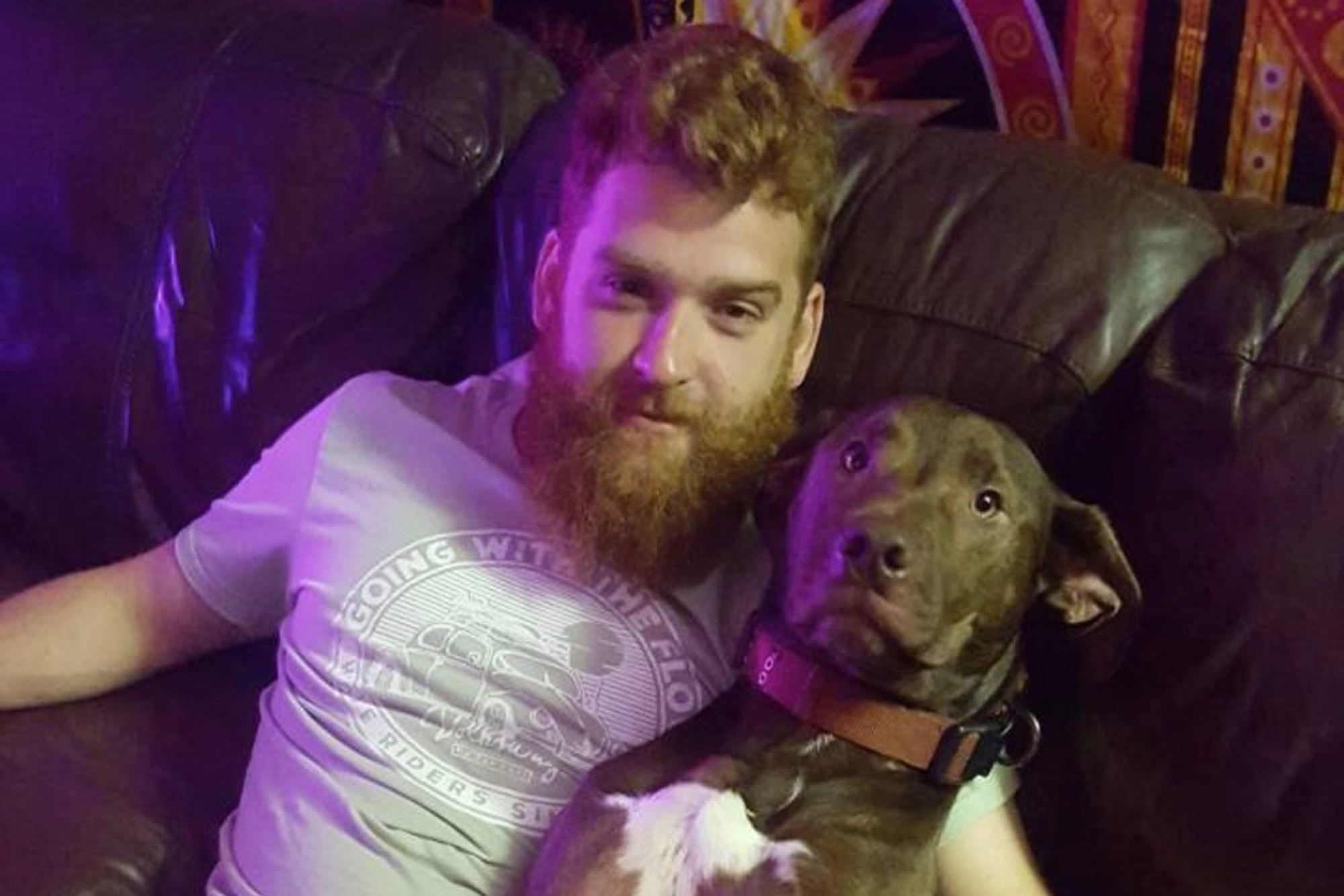 Cane spara con il fucile al padrone e lo uccide