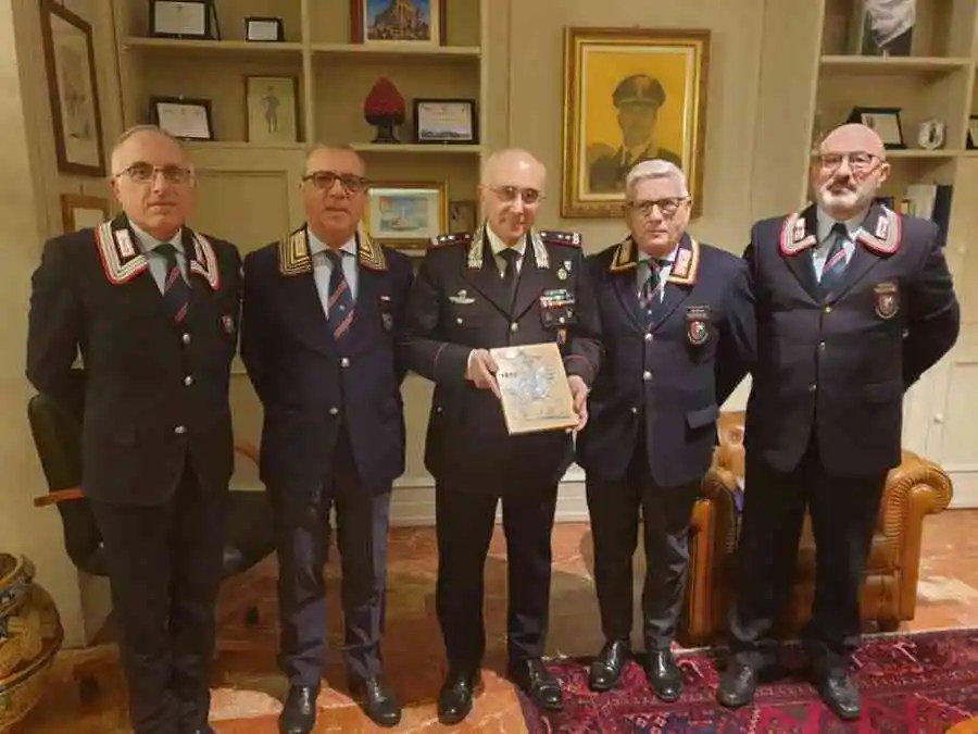 Carabinieri Sicilia, il generale Castello incontra Associazione Nazionale di categoria