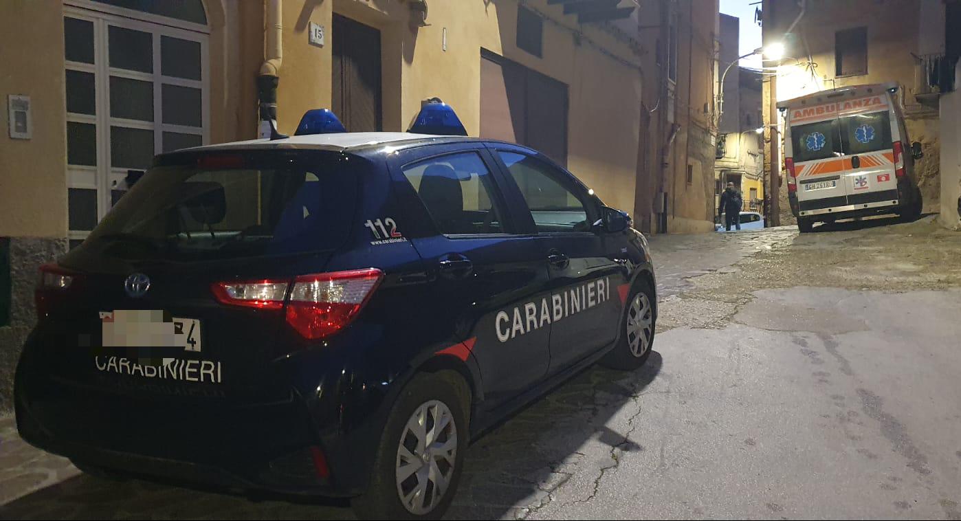 Shock ad Agrigento, cinese morto dopo coltellata al cuore: disposta l’autopsia – FOTO e VIDEO Shock ad Agrigento, cinese morto dopo coltellata al cuore: disposta l’autopsia – FOTO e VIDEO