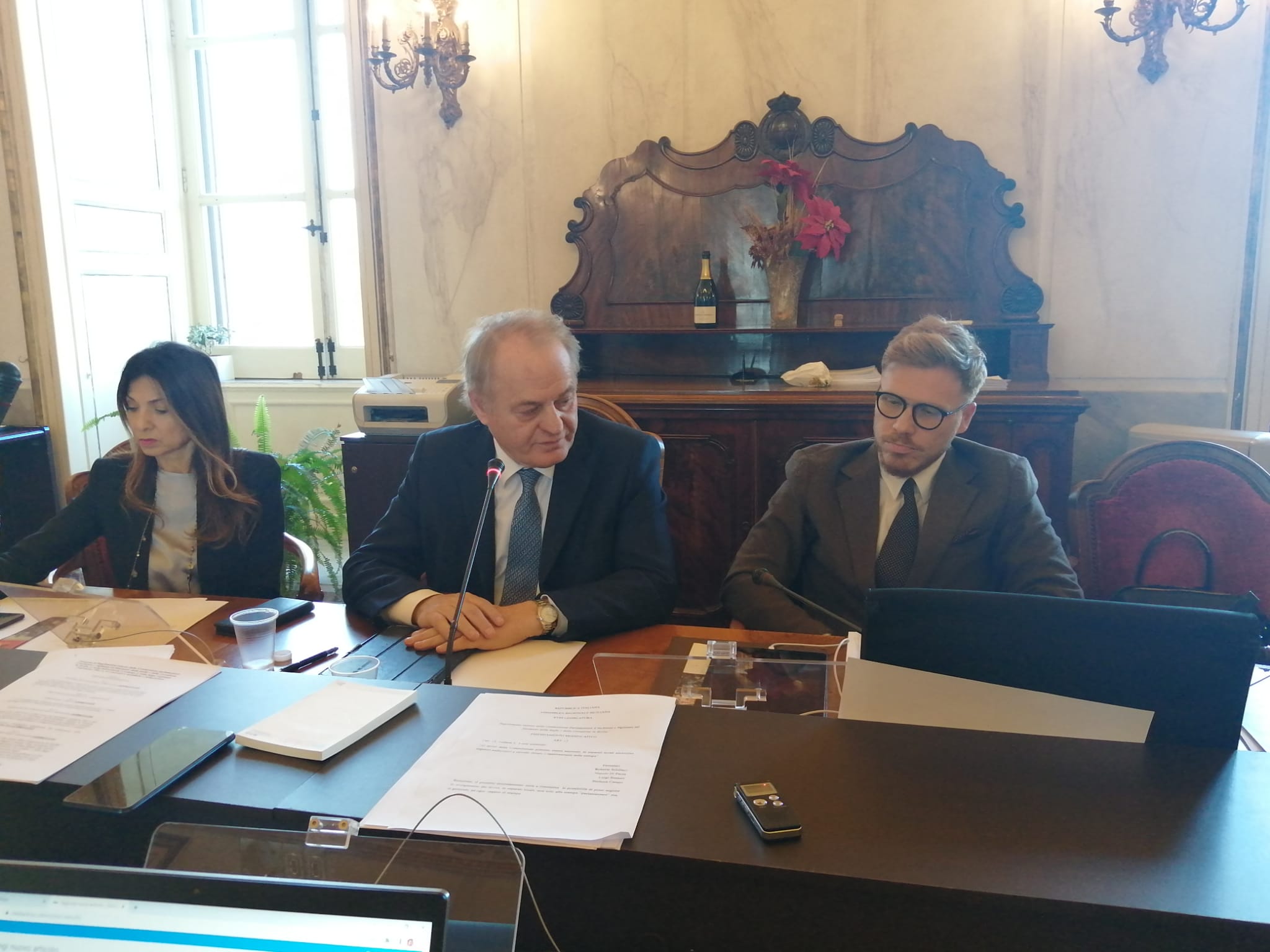 Commissione Antimafia, nuovo regolamento: “Staremo col fiato sul collo della Regione”