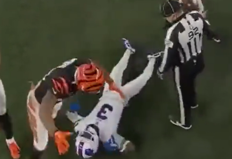 Nfl, arresto cardiaco in campo: Damar Hamlin in gravi condizioni