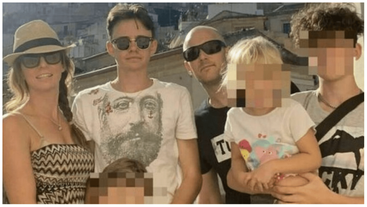 Dalla Finlandia a Siracusa, poi il dietrofront: famiglia scandinava lascia la Sicilia perchè delusa dalla scuola