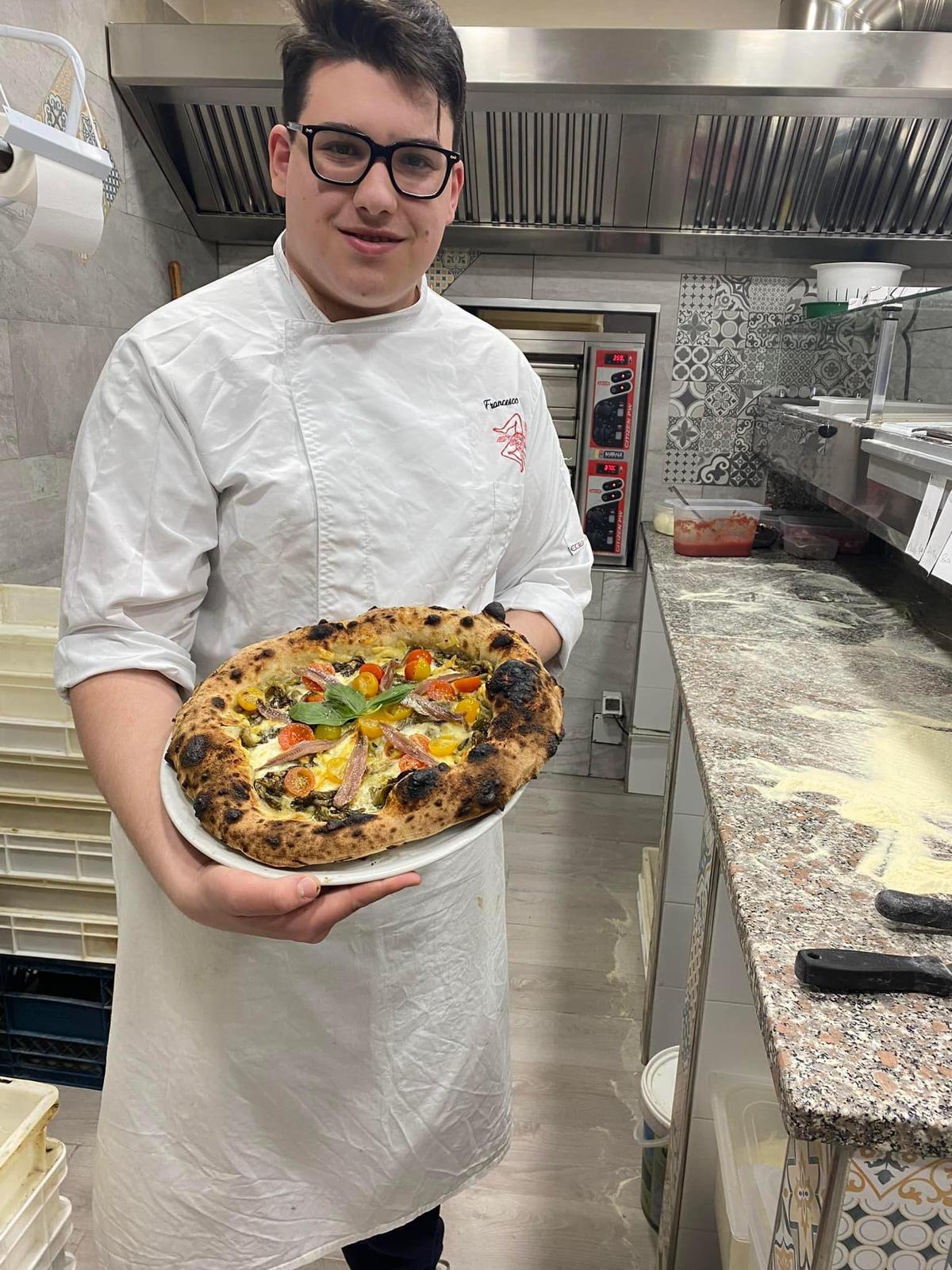 Sanremo 2023, il 18enne pizzaiolo palermitano Francesco Morici cucinerà all’Ariston