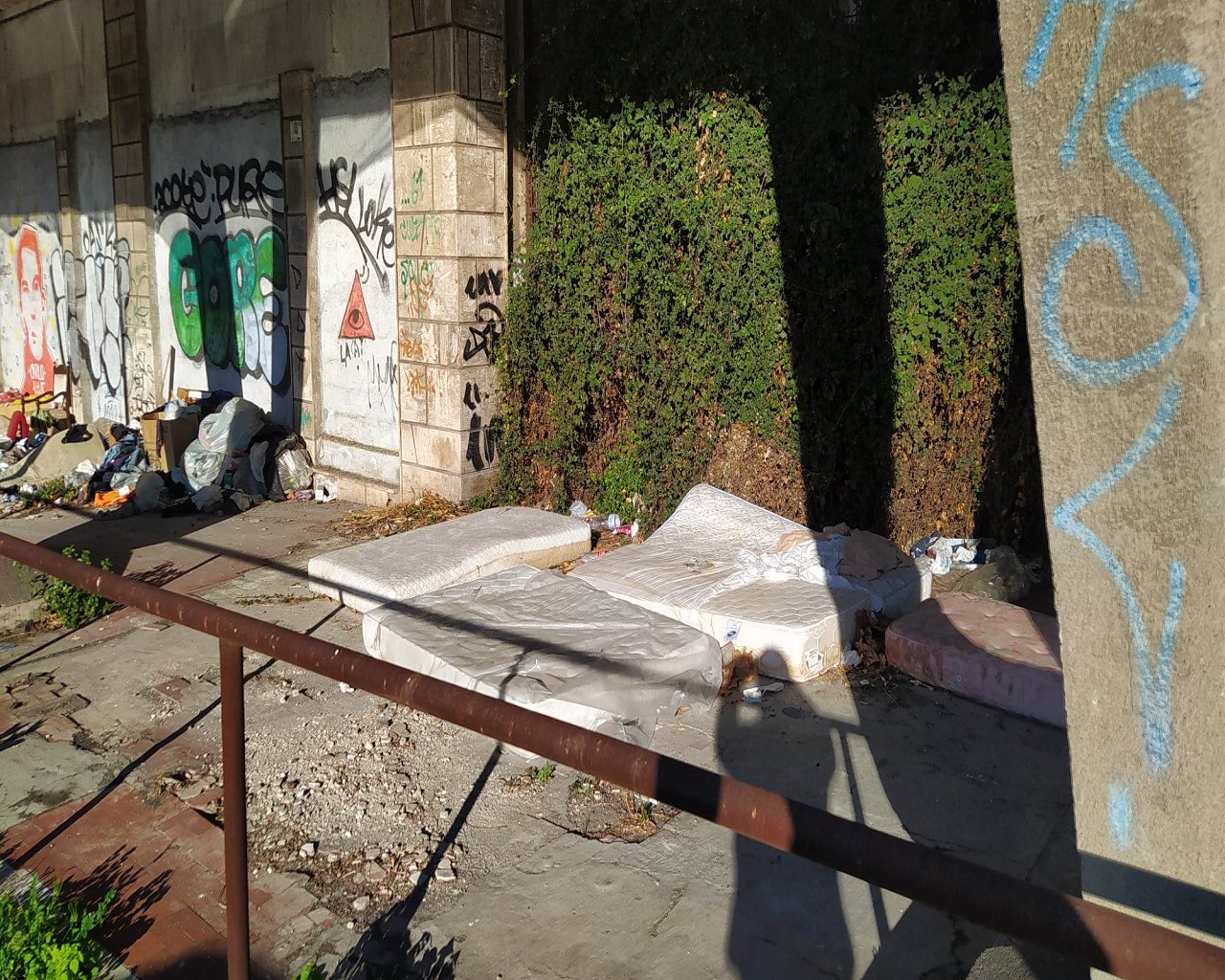 Palazzo Bernini, simbolo del degrado a Catania: per quanto tempo ancora? Le Foto