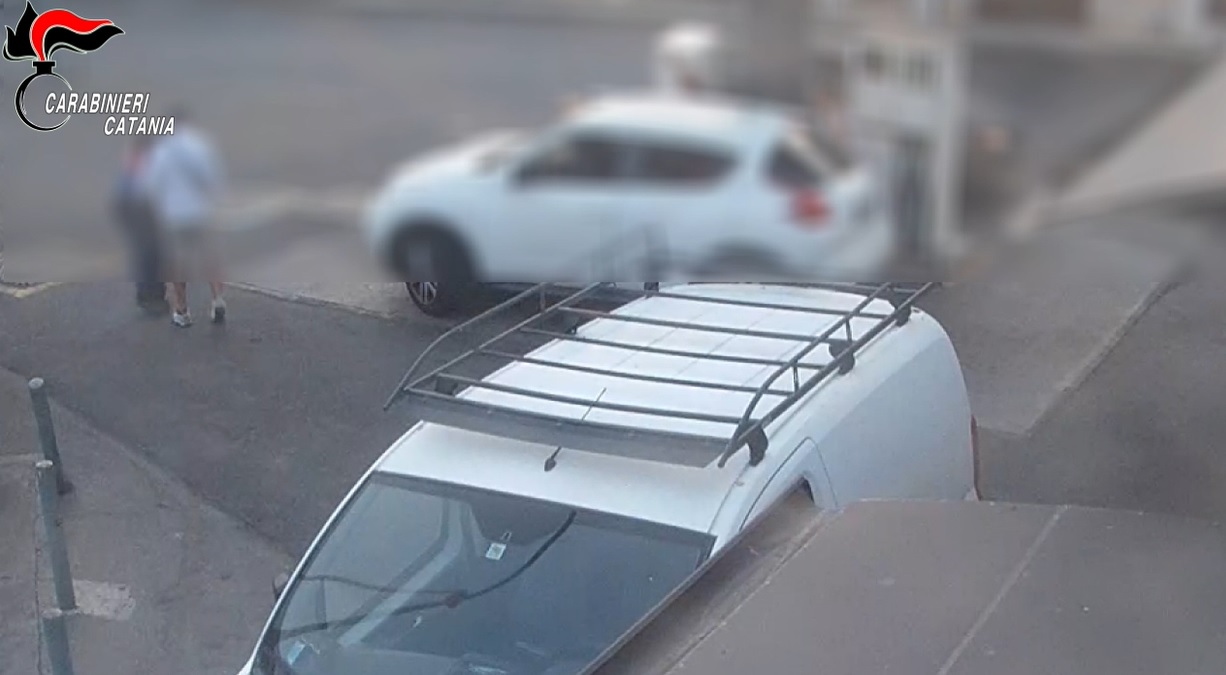 Il rapinatore seriale con la Fiat Punto scura nel Catanese, in carcere Andrea Fazio