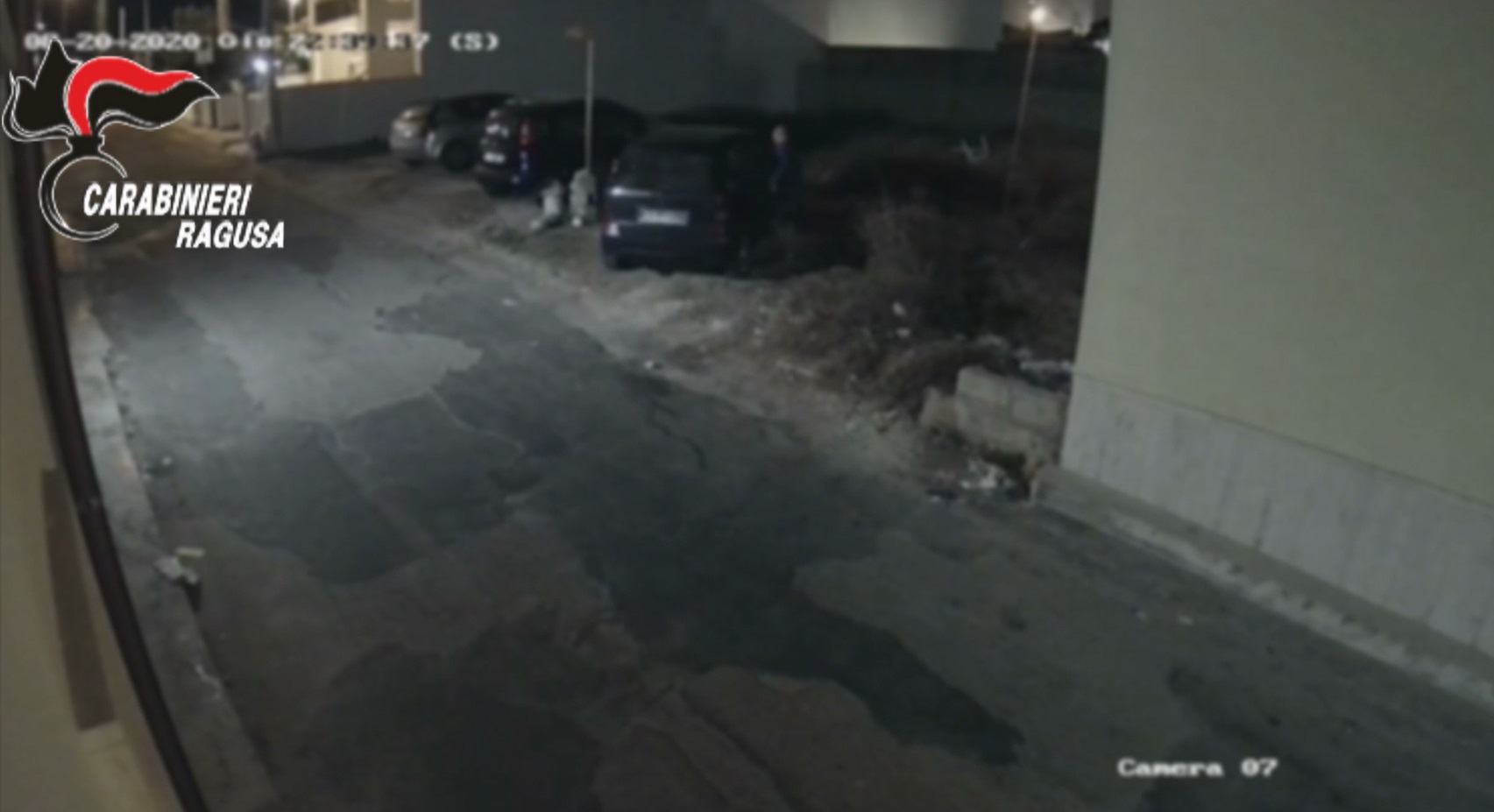 Anni di estorsioni e minacce dai mafiosi, l’incubo di 2 ristoratori e il blitz antimafia – VIDEO