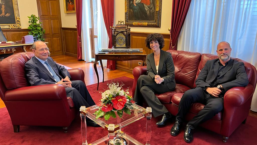 Isab Priolo, Schifani incontra vertici Goi Energy: “Soluzione che garantisce diecimila lavoratori”