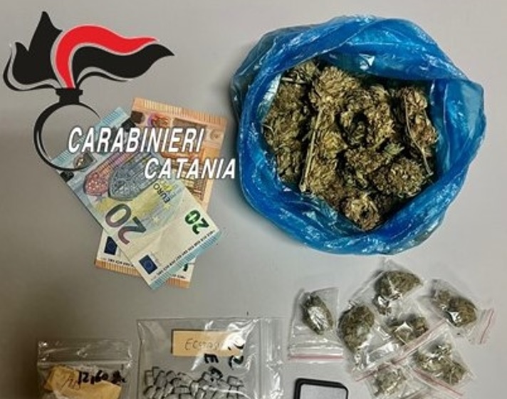 Catania, dallo spaccio al parco Falcone al folle inseguimento: in manette due pusher in trasferta