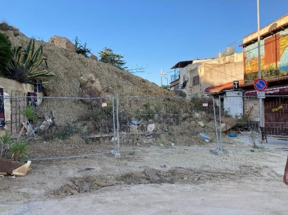 Menfi, frana sulla collina di Porto Palo. Schifani: “Subito fondi per messa in sicurezza” Menfi, frana sulla collina di Porto Palo. Schifani: “Subito fondi per messa in sicurezza”