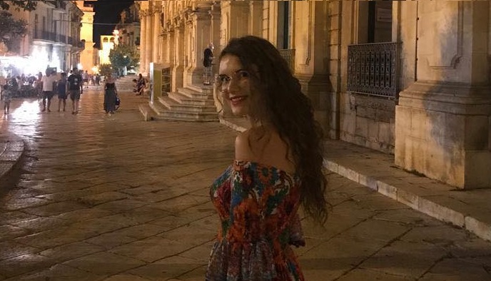 Morte di Carla Interlandi, l’emozionante ricordo della cugina: “Ti ho fatto quella promessa” Morte di Carla Interlandi, l’emozionante ricordo della cugina: “Ti ho fatto quella promessa”