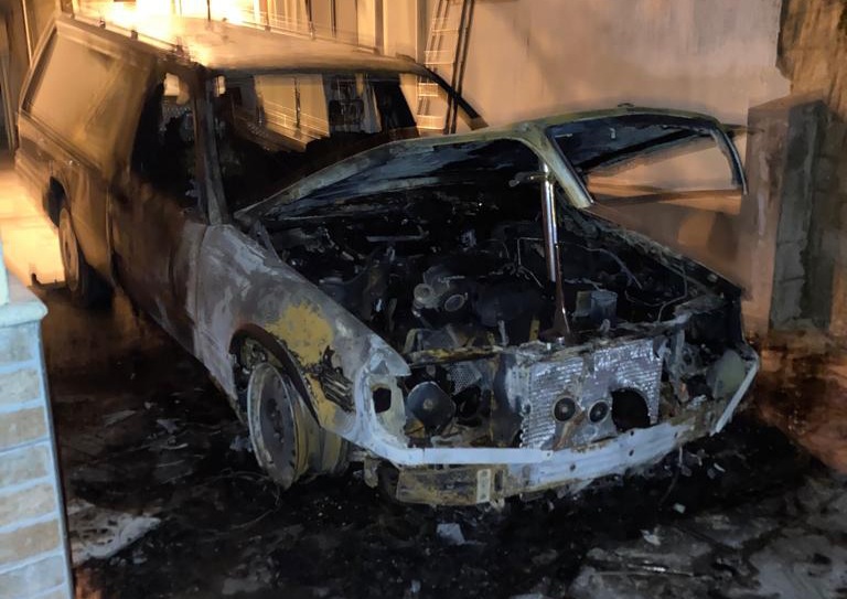 Carro funebre in fiamme a Licata: probabile intimidazione
