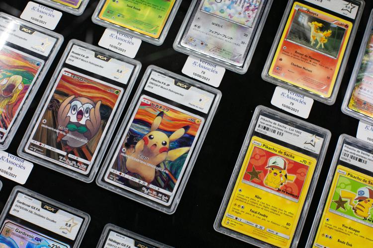 Vende carte Pokémon a 19mila euro, in cambio riceve soldi falsi: tedesco truffato a Milano