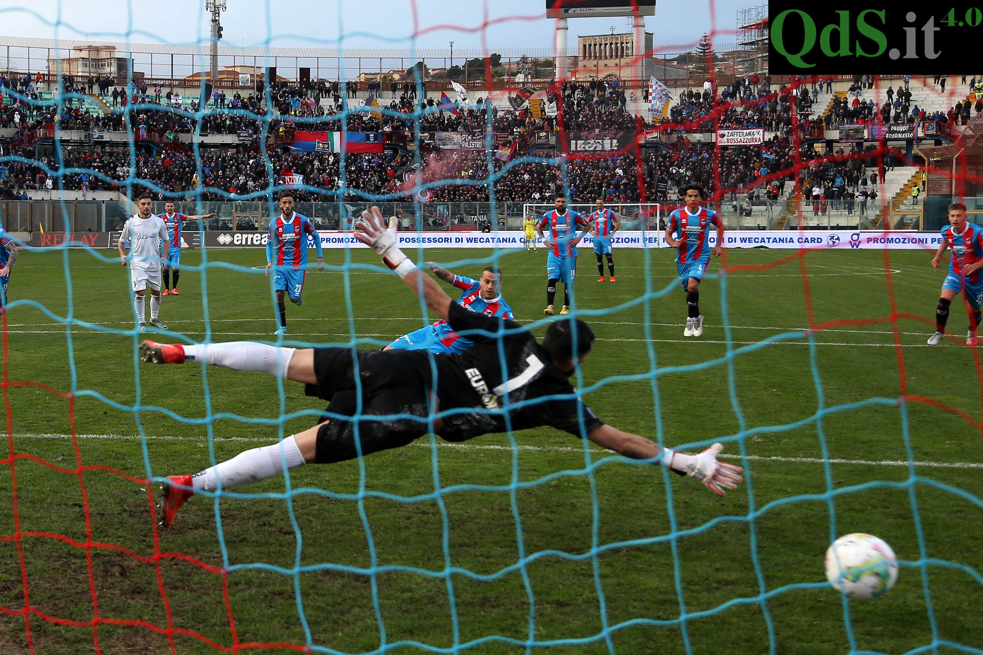 Catania cala il poker contro il Licata: le FOTO