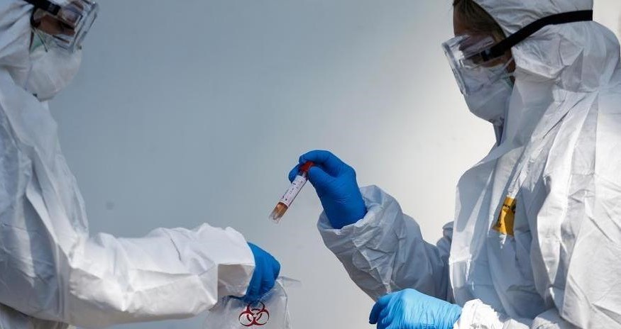 Covid, è allarme per JN.1., la nuova variante che elude barriere immunitarie: tutti i sintomi