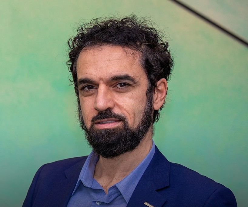 Giarrusso contro Cancelleri: “Ha fatto cose indicibili”, poi attacca tutti gli ex