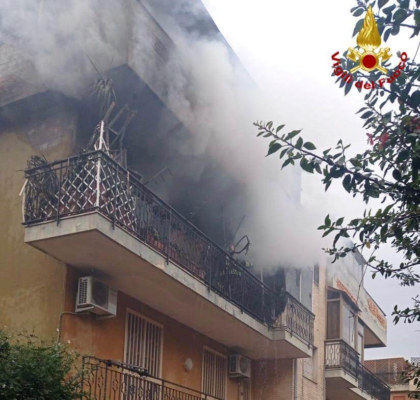 Rogo in abitazione a Catania: identificato il corpo carbonizzato