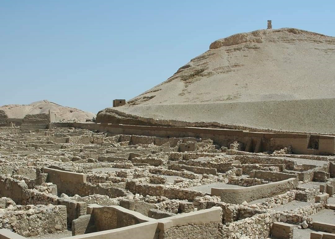Straordinaria scoperta archeologica a Luxor: trovata città romana di 1.800 anni fa
