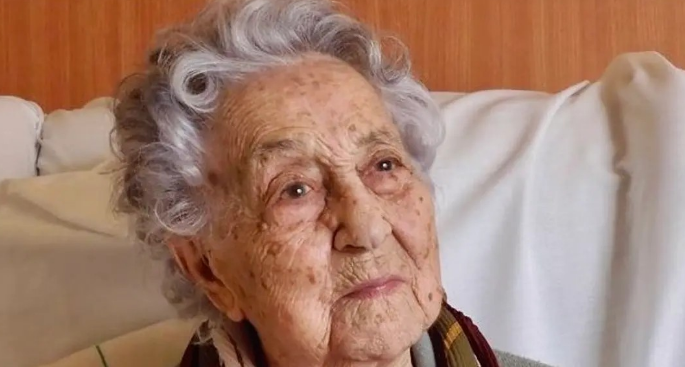 Bisnonna di 115 anni la persona più vecchia al mondo: ecco chi è