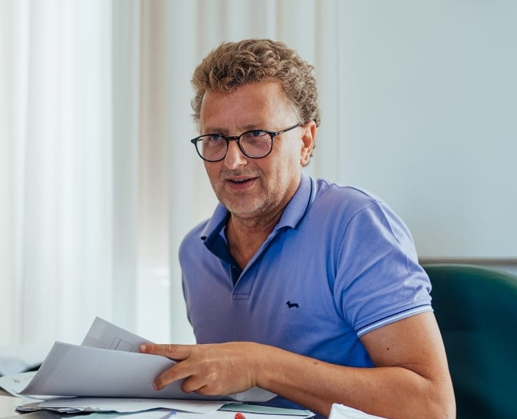 Nuova stazione ferroviaria di Enna, Dipietro alza la voce