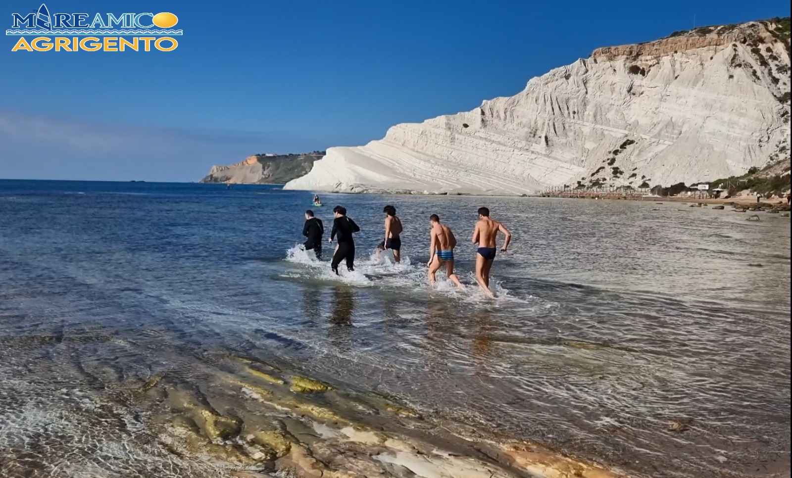 Scala dei Turchi, introdotto il pass giornaliero per i turisti: prezzi, modalità e come richiederlo