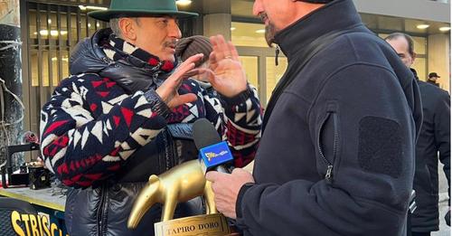 Spoilera gravidanza di Nina Zilli, “Striscia” consegna Tapiro d’oro a Fiorello