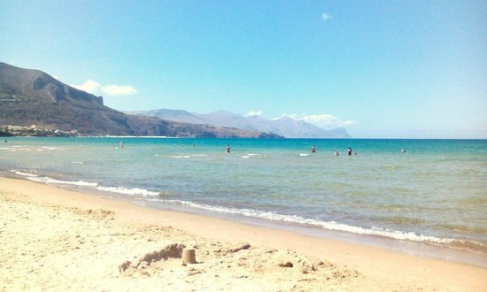 Erosione costiera, Castellammare del Golfo corre ai ripari