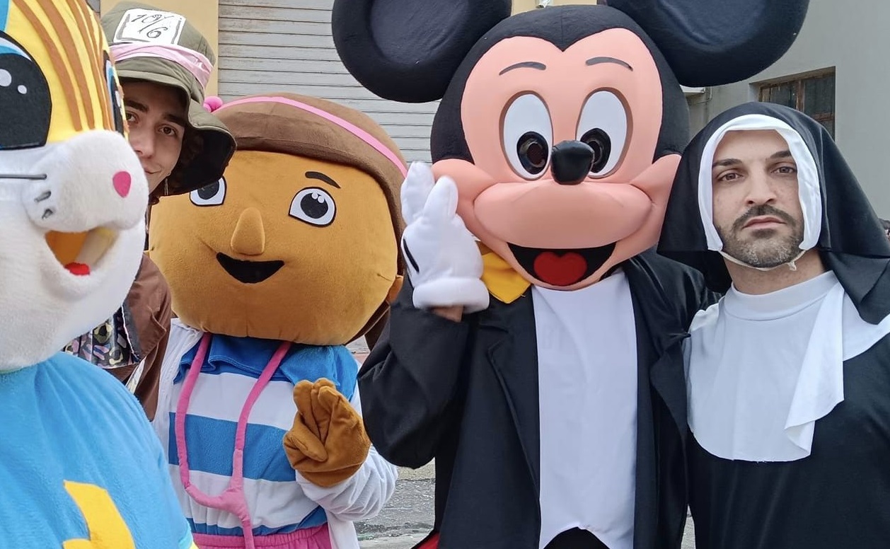 Carnevale 2023 a Palazzolo Acreide, ritornano i carri e la festa in piazza, le Foto Carnevale 2023 a Palazzolo Acreide, ritornano i carri e la festa in piazza, le Foto