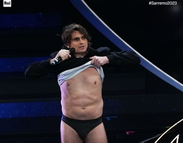 Sanremo 2023, le FOTO e i momenti più belli della seconda serata