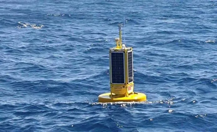 Marina di Ragusa, pronta la nuova boa per il monitoraggio di onde e correnti