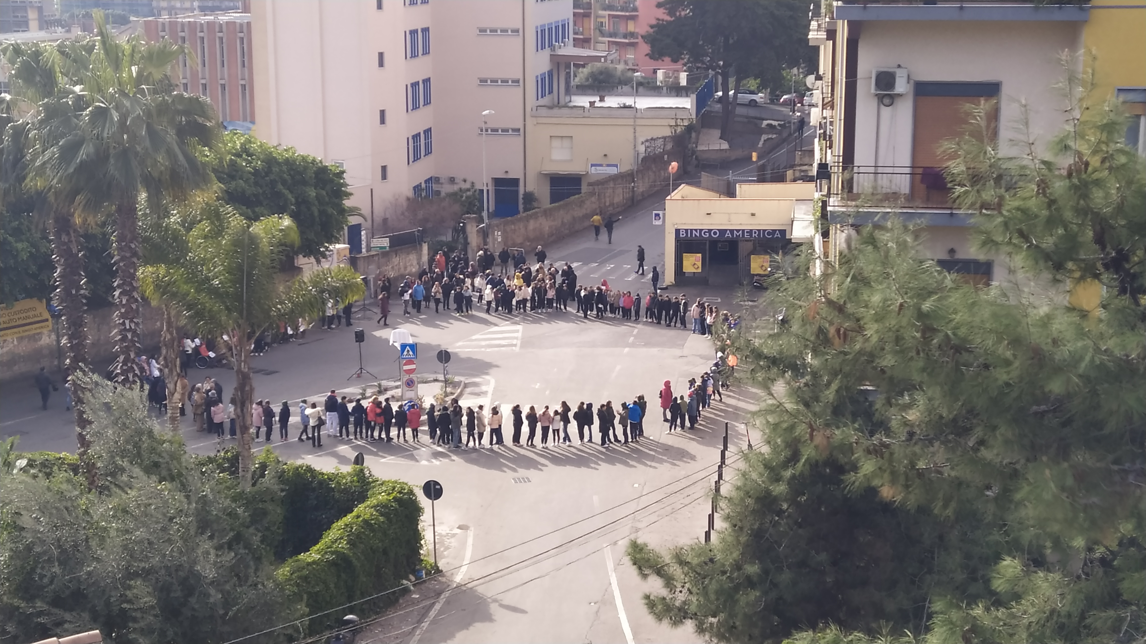 “Il suo messaggio è ancora vivo”, intitolato uno slargo a don “Ciccio” Ventorino FOTO “Il suo messaggio è ancora vivo”, intitolato uno slargo a don “Ciccio” Ventorino FOTO