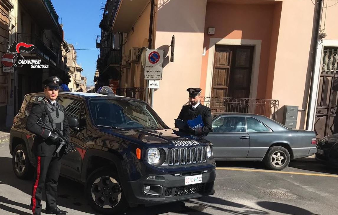 Francofonte, 50enne gambizzato per una lite in centro: indagini in corso