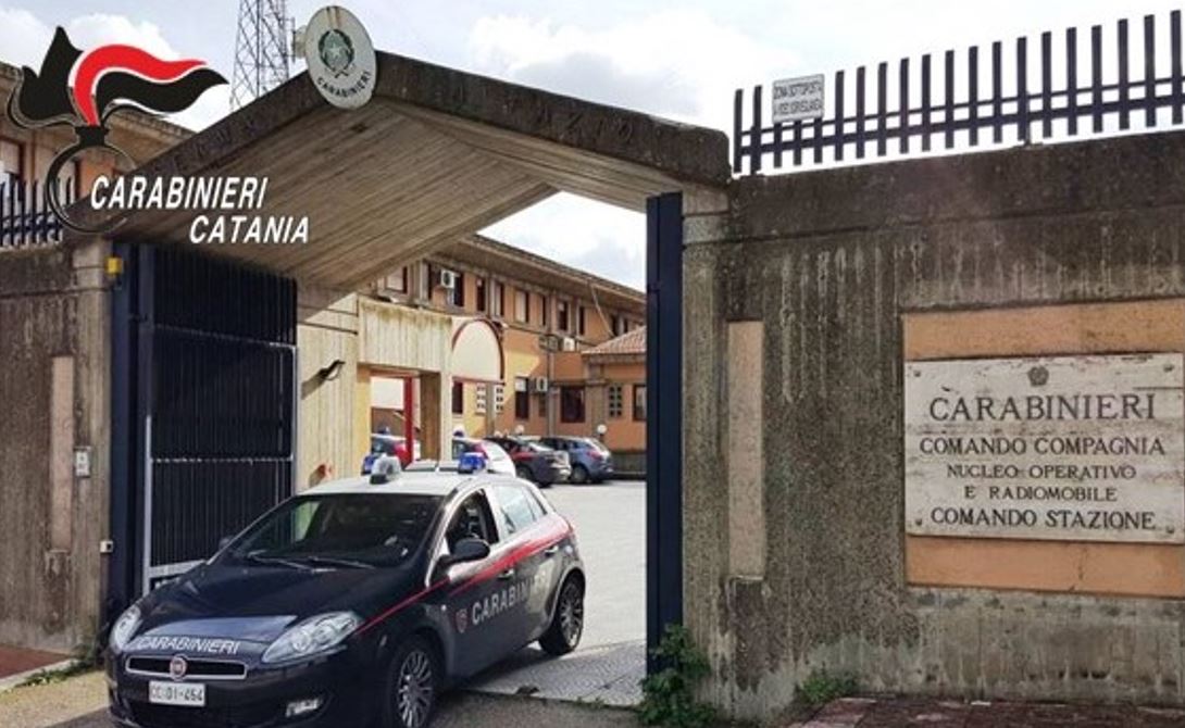 Figlio da “incubo” a causa di alcol e droga, anziani genitori maltrattati quotidianamente