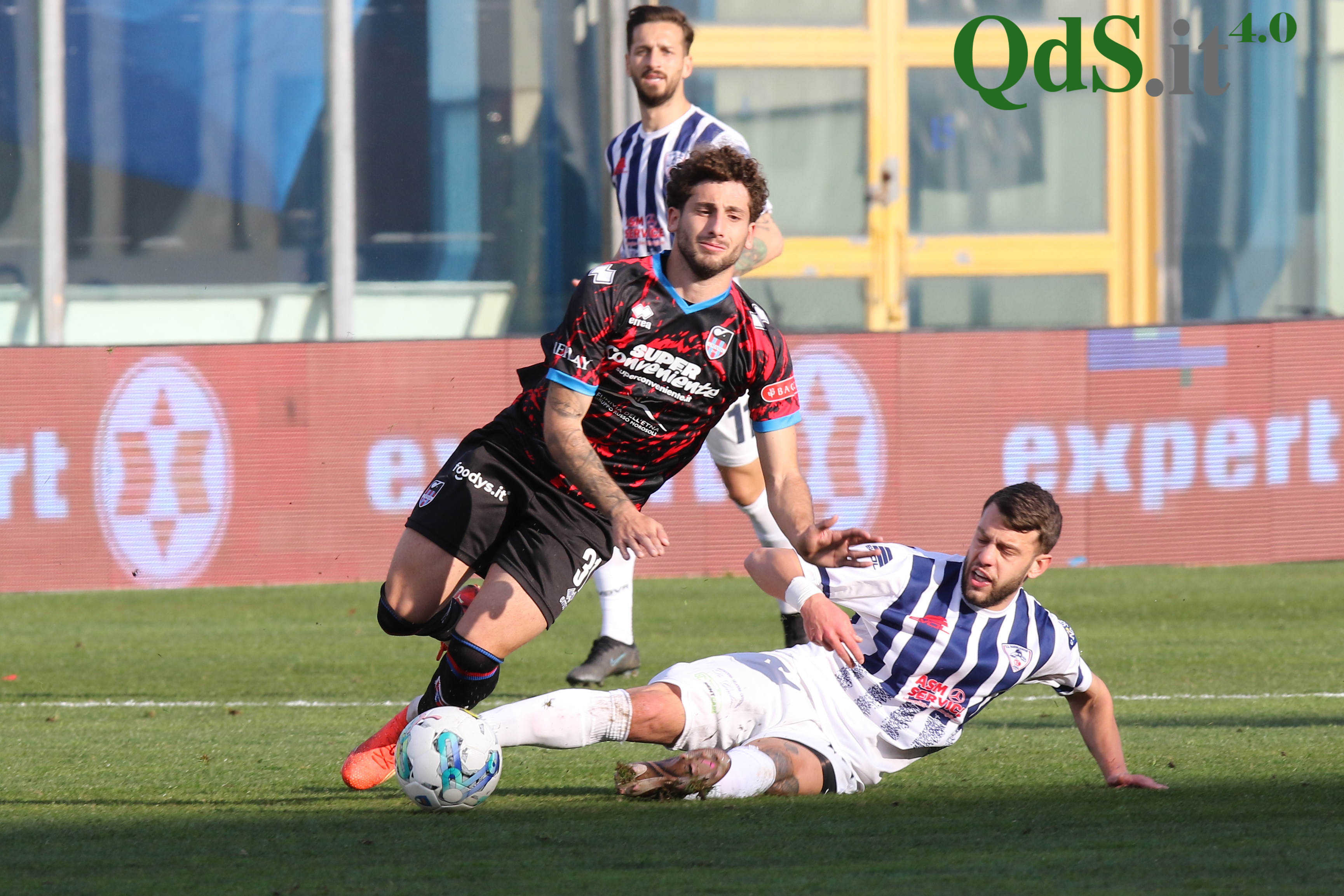 Catania-Mariglianese 2-1, le immagini più belle dei tifosi al “Massimino” – FOTO