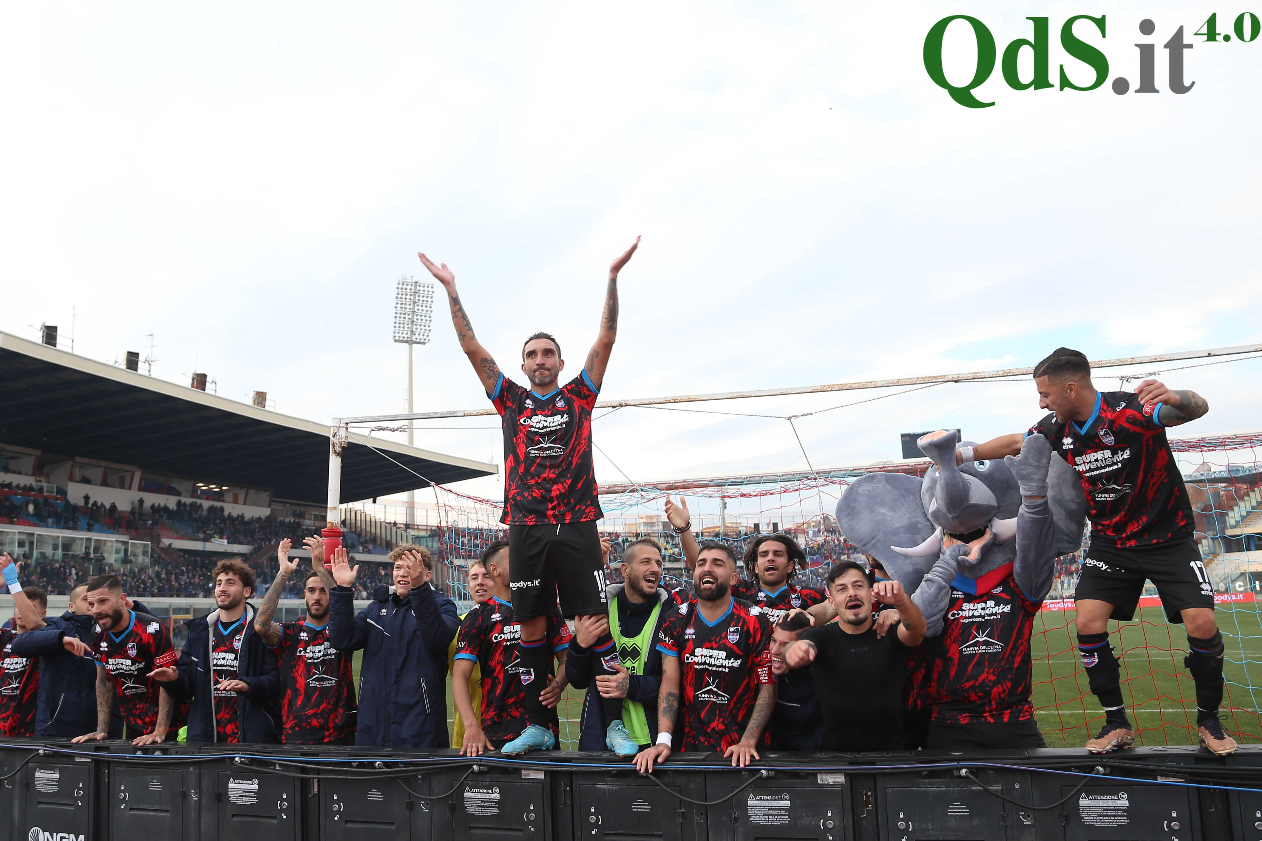 Catania-Mariglianese 2-1, le immagini più belle dei tifosi al “Massimino” – FOTO