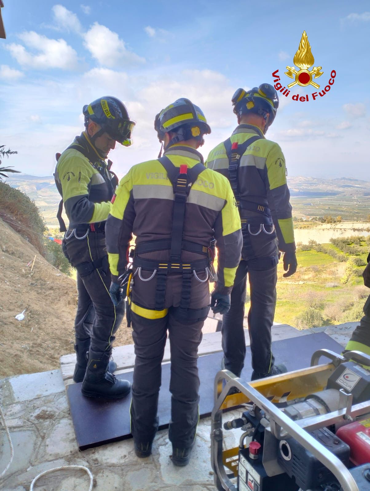 Maltempo a Mineo, conclusa prima fase di messa in sicurezza del cimitero [FOTO]