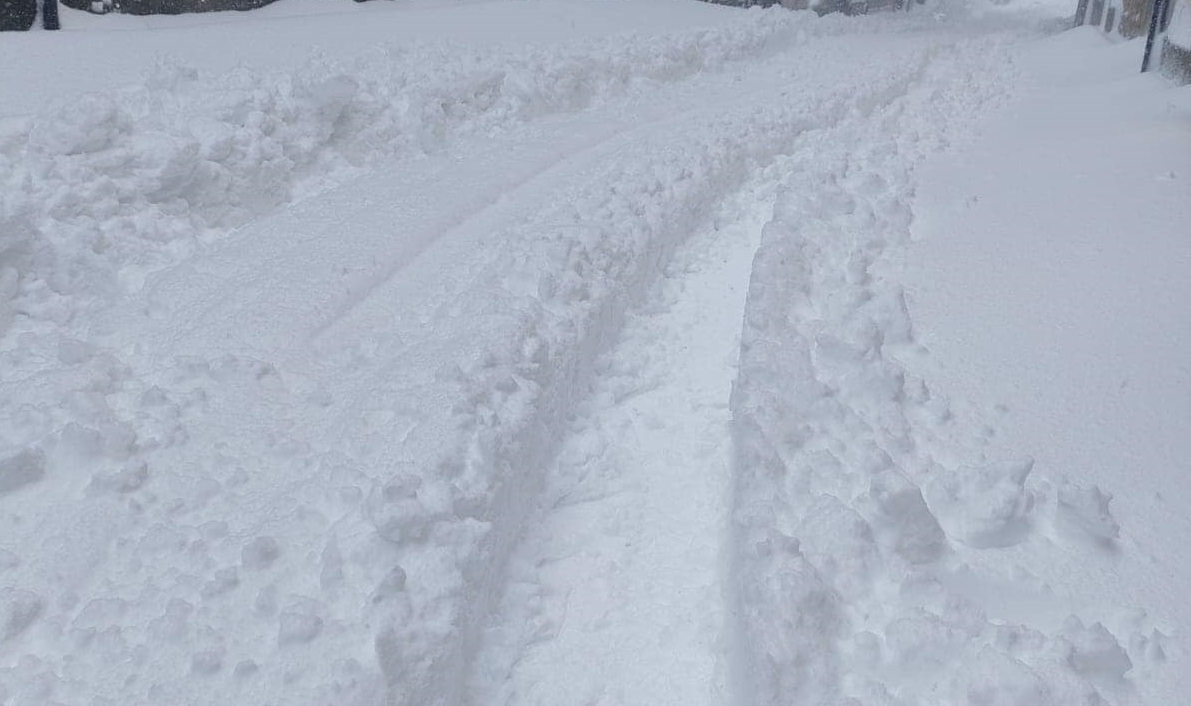 Maltempo, Messinese “in ginocchio” tra neve e disagi – FOTO e aggiornamenti su Floresta