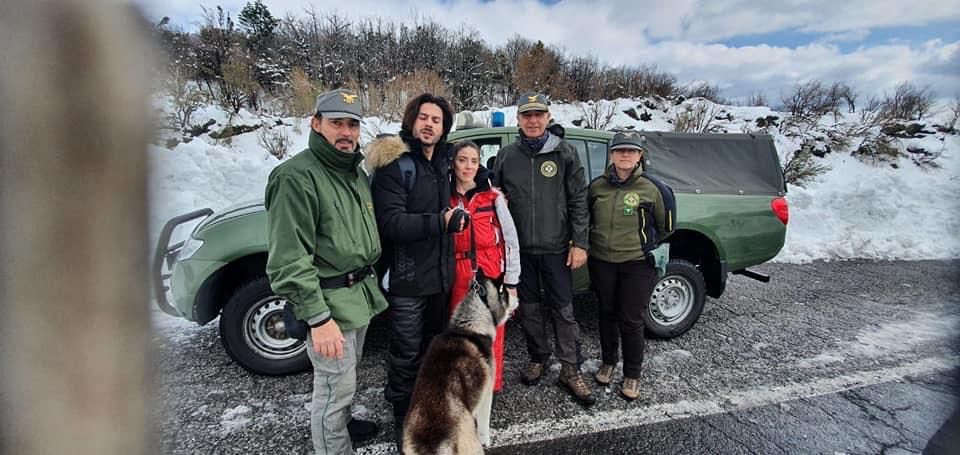 Piano Bottara, Forestale salva due escursionisti e un cane bloccati dalla neve