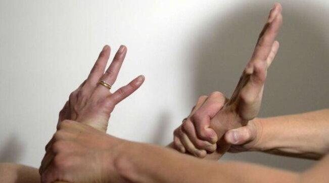 Calendario del sesso imposto alla moglie: 40enne finisce a processo