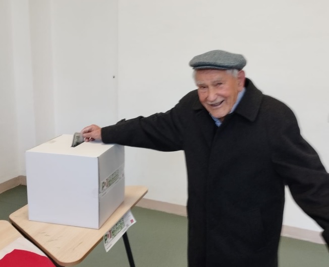 Primarie PD, a Piana degli Albanesi l’elettore più anziano: ecco chi è