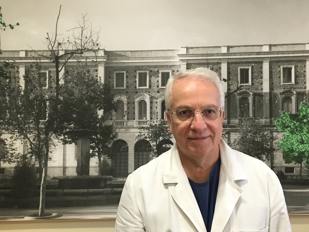 Visite alla mamma e al bambino dopo il parto: riaprono le porte per i parenti al Garibaldi-Nesima