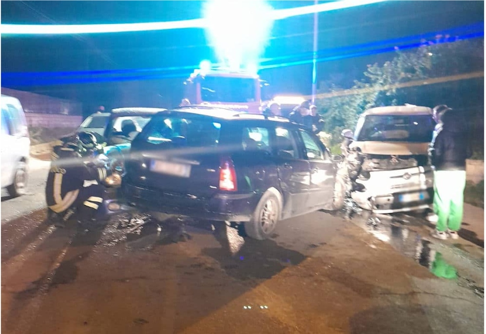 Vittoria, maxi incidente a Scoglitti: 3 auto coinvolte, 7 feriti