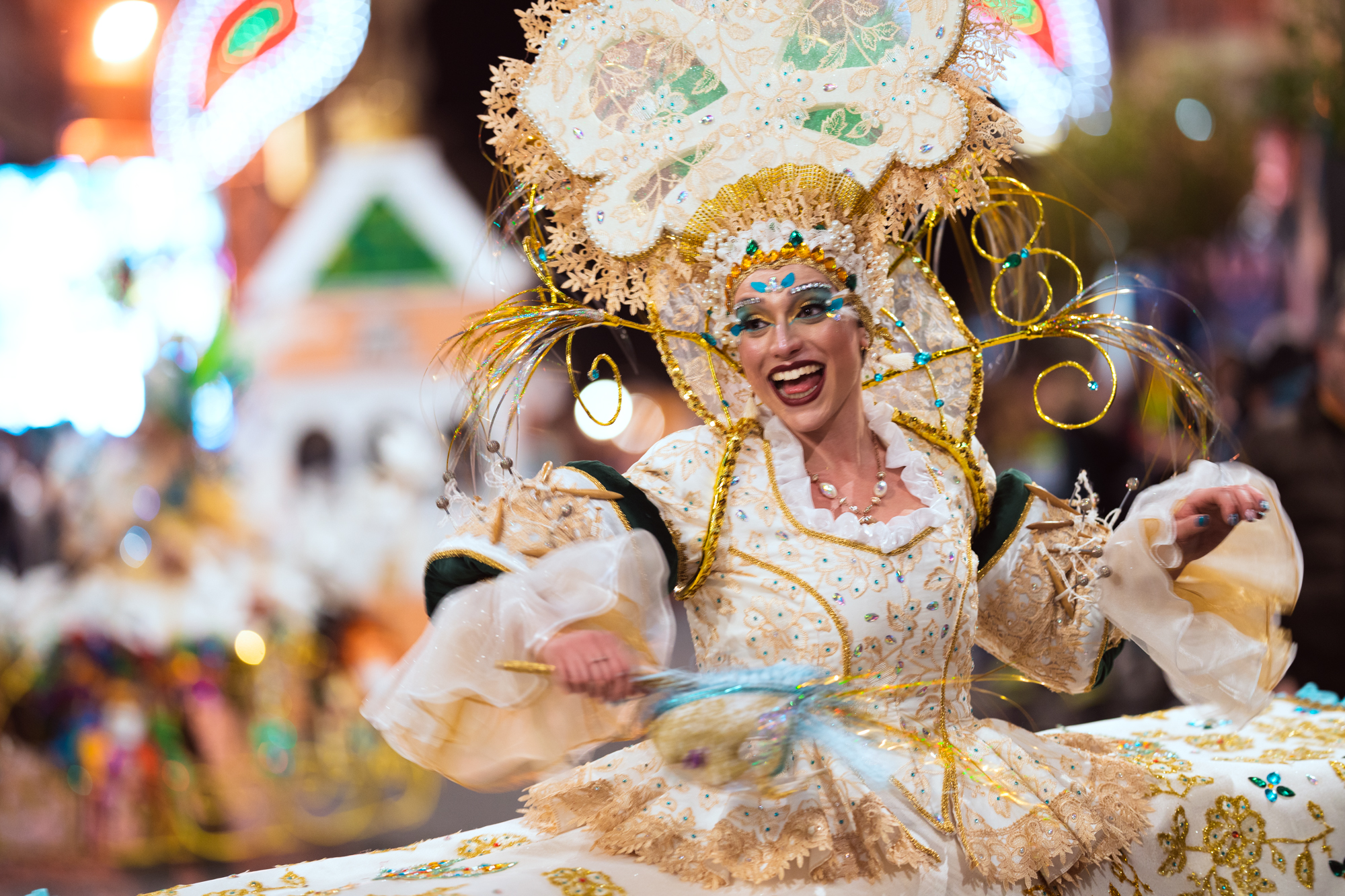 Grande successo per la prima sfilata dei carri allegorici a Misterbianco