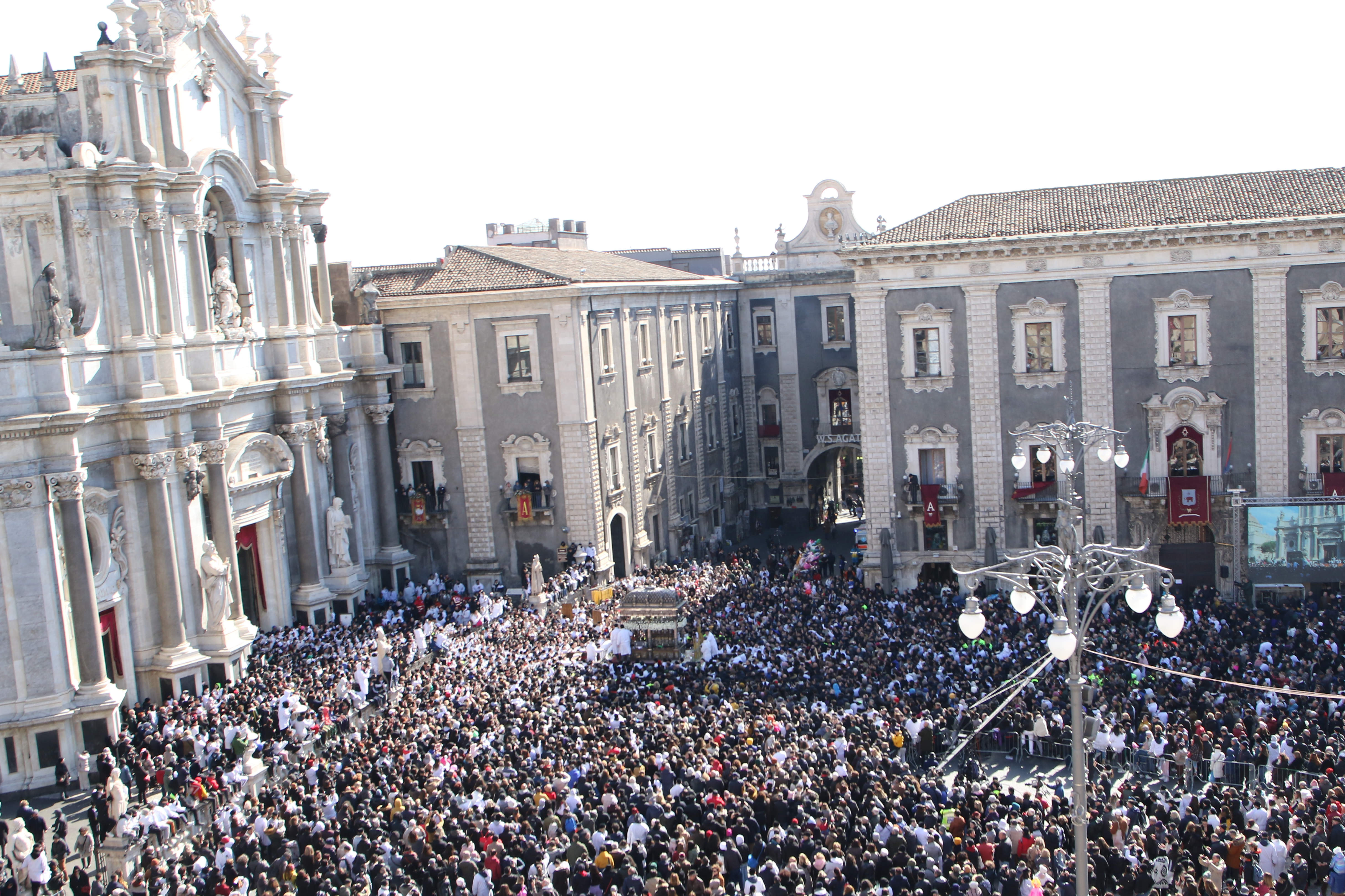 Sant’Agata 2023, fine della Festa: la Patrona di Catania torna in Cattedrale – FOTO e VIDEO